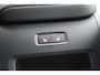 Volvo S60 B4 Plus Dark | Harman Kardon Premium Sound | 20'' lichtmetalen velgen | Elektrisch verstelbare stoelen met geheugen | Elektrisch uitklapbare trekhaak | Stuur en stoelverwarming | Achteruitrijcamera | Keyless | Google Navigatie |