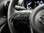 Toyota Yaris Cross 1.5 Hybrid Adventure AUTOMAAT | CAMERA | STOEL & STUURVERWARMING | JBL BOX | TREKHAAK | CLIMA | ELEKTRISCHE KOFFERKLEP | LMV | APPLE CARPLAY | DEALER ONDERHOUDEN | 12 MAANDEN BOVAG GARANTIE |
