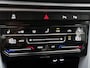 Volkswagen T-Roc 1.5 TSI Life Edition | Automaat | Adaptive Cruise | Stoelverwarming | CarPlay | Parkeersensoren | BTW