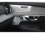 Volvo XC90 T8 Plug-in hybrid AWD Ultra Dark | Luchtvering | Verwarmbare voorstoelen met massage en ventilatie | Head-up display | 360 graden camera | Bowers & Wilkins High End Audio | Semi Elektr. Trekhaak | Apple carplay/Android auto | Google Services | 22" Velgen |