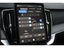 Volvo XC90 T8 Plug-in hybrid AWD Ultra Dark | Luchtvering | Verwarmbare voorstoelen met massage en ventilatie | Head-up display | 360 graden camera | Bowers & Wilkins High End Audio | Semi Elektr. Trekhaak | Apple carplay/Android auto | Google Services | 22" Velgen |