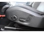 Volvo XC90 T8 Plug-in hybrid AWD Ultra Dark | Luchtvering | Verwarmbare voorstoelen met massage en ventilatie | Head-up display | 360 graden camera | Bowers & Wilkins High End Audio | Semi Elektr. Trekhaak | Apple carplay/Android auto | Google Services | 22" Velgen |