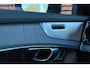 Volvo XC90 T8 Plug-in hybrid AWD Ultra Black Ed. Exec. | 22" Lichtmetalen Wielen | Bowers & Wilkins Premium Audio | Luchtvering | Geventileerde Voorstoelen met Massage | Extra Getint Glas | Google Infotainment | Nappa Lederen bekleding