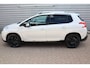Peugeot 2008 1.2 PureTech Allure O.a: PDC, Clima, Navi, Cruise, Pano, Trekhaak, Etc. All-in prijs!