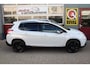 Peugeot 2008 1.2 PureTech Allure O.a: PDC, Clima, Navi, Cruise, Pano, Trekhaak, Etc. All-in prijs!