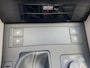 Lexus RC 300h F SPORT Line NL-AUTO MARK-LEVINSON STOELVENT STOELVERW BLIND-SPOT