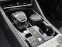 Volkswagen Touareg 3.0TSI 340kW/462PK R-line · Panoramadak · Trekhaak · Leder · Luchtvering