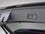 Volkswagen Touareg 3.0TSI 340kW/462PK R-line · Panoramadak · Trekhaak · Leder · Luchtvering