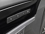 Volkswagen Touareg 3.0TSI 340kW/462PK R-line · Panoramadak · Trekhaak · Leder · Luchtvering