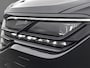 Volkswagen Touareg 3.0TSI 340kW/462PK R-line · Panoramadak · Trekhaak · Leder · Luchtvering
