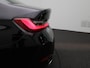 BMW 3-Serie 320e | WORDT VERWACHT | APPLE CARPLAY | ANDROID AUTO | LEDER | NAVIGATIE | LED VERLICHTING | LICHTMETALEN VELGEN | PARKEERSENSOREN | DAB RADIO | BLUETOOTH |