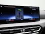 BMW 3-Serie 320e | WORDT VERWACHT | APPLE CARPLAY | ANDROID AUTO | LEDER | NAVIGATIE | LED VERLICHTING | LICHTMETALEN VELGEN | PARKEERSENSOREN | DAB RADIO | BLUETOOTH |