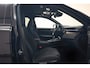 Lynk & Co 01 1.5 PHEV MY23 [ Zwarte hemel Pano Navi ]