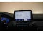 Ford Focus i.5 EcoB Wagon Active X Aut. [ECC / Clima Trekhaak Navi Apple / Android]