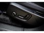 Volvo XC40 2.0 B4 Plus Dark | Trekhaak | Panoramadak | Harman Kardon Audio | Achteruitrijcamera | Parkeersensoren | Keyless Entry | Elektrische Achterklep | Elektrisch Verstelbare Voorstoelen | Stoelverwarming | Google Navigatie | Apple Carplay | Android Auto | Lichtmetalen Velgen 18 inch