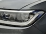 Volkswagen T-Roc 1.5 TSI 150pk Automaat / Panoramadak / Leder / IQ Light / Camera