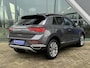 Volkswagen T-Roc 1.5 TSI 150pk Automaat / Panoramadak / Leder / IQ Light / Camera