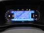 Volvo XC40 2.0 B4 Plus Black Edition / Stoel- + stuurwielverwarming / Elektr. stoelverstelling / Harman Kardon Audio / Nubuck / Achteruitrijcamera / 20" / Pilot Assist / BLIS