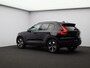 Volvo XC40 2.0 B4 Plus Dark / Pano. dak / Elektr. stoelverstelling / Stoel- + stuurwielverwarming / Harmand Kardon Audio / 19" / BLIS