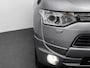 Mitsubishi Outlander 2.0 PHEV instyle+ Navigatie Climate Control Panoramadak Parkeerhulp Stoelverwarming Adaptieve Cruise Control Licht metalen velgen