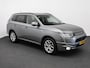 Mitsubishi Outlander 2.0 PHEV instyle+ Navigatie Climate Control Panoramadak Parkeerhulp Stoelverwarming Adaptieve Cruise Control Licht metalen velgen