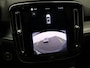 Volvo XC40 2.0 B4 Plus Dark / Pano. dak / Elektr. stoelverstelling / Stoel- + stuurwielverwarming / Harman Kardon Audio / BLIS