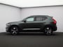 Volvo XC40 2.0 B4 Plus Dark / Pano. dak / Elektr. stoelverstelling / Stoel- + stuurwielverwarming / Harman Kardon Audio / BLIS