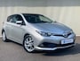 Toyota Auris 1.8 Hybrid Trend Airco | Camera | Cruise Control | DAB | LMV 16" | Pano | Trekhaak |
