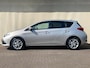Toyota Auris 1.8 Hybrid Trend Airco | Camera | Cruise Control | DAB | LMV 16" | Pano | Trekhaak |