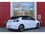 Opel Corsa-e GS Line 50 kWh | APPLE CARPLAY/ANDROID AUTO | LED KOPLAMPEN | WINTER PAKKET: STOEL VERWARMING/STUUR VERWARMING | ZWART DAK | CLIMATE CONTROL | CRUISE CONTROL | DAB+ RADIO | ACHTERUITRIJ CAMERA | PARKEER SENSOREN ACHTER | SNEL LAADFUNCTIE |