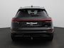 Audi Q6 e-tron edition quattro 100 kWh 388 PK | Adaptive cruise control | Glazen panoramadak | Dodehoekdetectie | Bang & Olufsen | RS Carbon Styling Pack | Geheugen best.stoel | Stuurverwarming | MMI-bijrijdersscherm | Head-up display | Trekhaak |