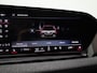 Audi Q6 e-tron edition quattro 100 kWh 388 PK | Adaptive cruise control | Glazen panoramadak | Dodehoekdetectie | Bang & Olufsen | RS Carbon Styling Pack | Geheugen best.stoel | Stuurverwarming | MMI-bijrijdersscherm | Head-up display | Trekhaak |