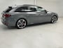 Audi A4 Avant 40 TFSI Sport S line black edition / Panoramisch Schuif/Kantel dak / S-Line Interieur / Navigatie / Camera / Keyless Entry & Go / Wegklapbare trekhaak / DAB / Elektrische Achterklep / Dual Zone Climate Control / Cruise Control /