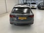 Audi A4 Avant 40 TFSI Sport S line black edition / Panoramisch Schuif/Kantel dak / S-Line Interieur / Navigatie / Camera / Keyless Entry & Go / Wegklapbare trekhaak / DAB / Elektrische Achterklep / Dual Zone Climate Control / Cruise Control /