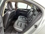 Volvo S80 2.5 T Momentum Automaat | Cruise Control | Navigatie | Leder | Parkeersensoren achter | NAP