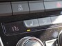Volkswagen T-Roc 1.5 TSI 150pk Style | Trekhaak | Stoelverwarming | Navigatie | ACC | 16'' Lichtmetalen Velgen