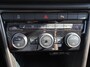 Volkswagen T-Roc 1.5 TSI 150pk Style | Trekhaak | Stoelverwarming | Navigatie | ACC | 16'' Lichtmetalen Velgen