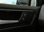 Volkswagen Tiguan Allspace 1.5 TSI 150 pk DSG R-Line Business 7pers. | Wegklapbare Trekhaak | Achteruitrijcamera | Apple Carplay |