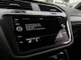 Volkswagen Tiguan Allspace 1.5 TSI 150 pk DSG R-Line Business 7pers. | Wegklapbare Trekhaak | Achteruitrijcamera | Apple Carplay |
