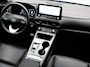 Hyundai Kona Electric Premium 64 kWh | Achteruitrijcamera | Airco (automatisch) | Bagagedek