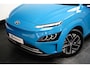 Hyundai Kona Electric EV Premium 64 kWh | Achteruitrijcamera | Airco (automatisch) | Bagagedek