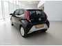 Toyota Aygo 1.0 VVT-i x-play | Camera | Groot Multimedia | 5-deurs | 2 Sleutels | NAP | NL Auto