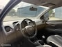 Toyota Aygo 1.0 VVT-i x-play | Camera | Groot Multimedia | 5-deurs | 2 Sleutels | NAP | NL Auto