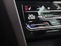 Volkswagen Passat Variant 1.5 TSI Business Automaat | Adaptive Cruise | Stoelverwarming | CarPlay | Trekhaak