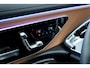 Mercedes-Benz E-klasse 400 e 4MATIC AMG Line | Hyperscreen | Distronic+ | Massage | Stoelventilatie | HUD | 3D-Display | Verwarmd Stuurwiel | Burmester | Vlakkenverwarming | Digital Light |
