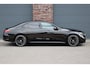 Mercedes-Benz E-klasse 400 e 4MATIC AMG Line | Hyperscreen | Distronic+ | Massage | Stoelventilatie | HUD | 3D-Display | Verwarmd Stuurwiel | Burmester | Vlakkenverwarming | Digital Light |