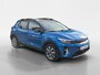 Kia Stonic 1.0 T-GDi MHEV DynamicPlusLine | Cruise Control | Climate Control | Camera | Navigatie | Parkeersensoren | Trekhaak | Zwart Dak |