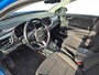 Kia Stonic 1.0 T-GDi MHEV DynamicPlusLine | Cruise Control | Climate Control | Camera | Navigatie | Parkeersensoren | Trekhaak | Zwart Dak |