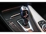 BMW 3-Serie 318i/ Schuifkanteldak/ Navigatie/