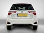 Toyota Yaris 1.5 Hybrid Executive Bi-Tone | Dealer onderhouden | Panoramadak | Navigatie | Climate Control | Elektrisch verstel/inklapbare spiegels | Elektrische ramen voor+achter | Cruise Control |